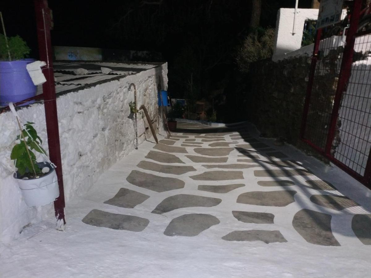 Villa Kotetsi - Rooms To Let - Volissos - Chios Bagian luar foto