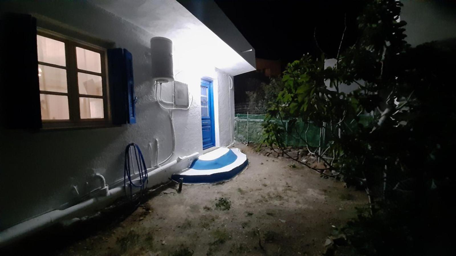 Villa Kotetsi - Rooms To Let - Volissos - Chios Ruang foto