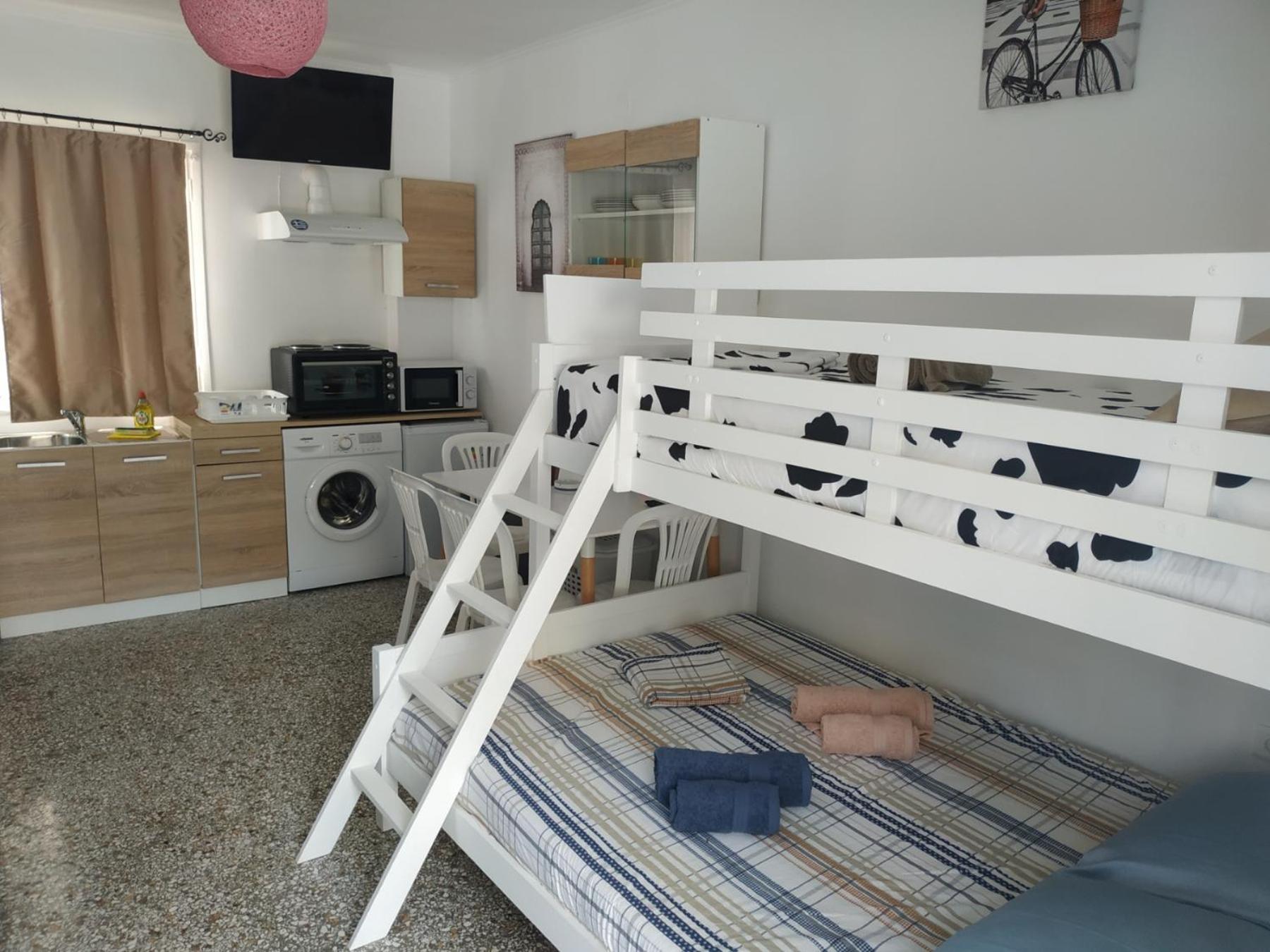 Villa Kotetsi - Rooms To Let - Volissos - Chios Ruang foto